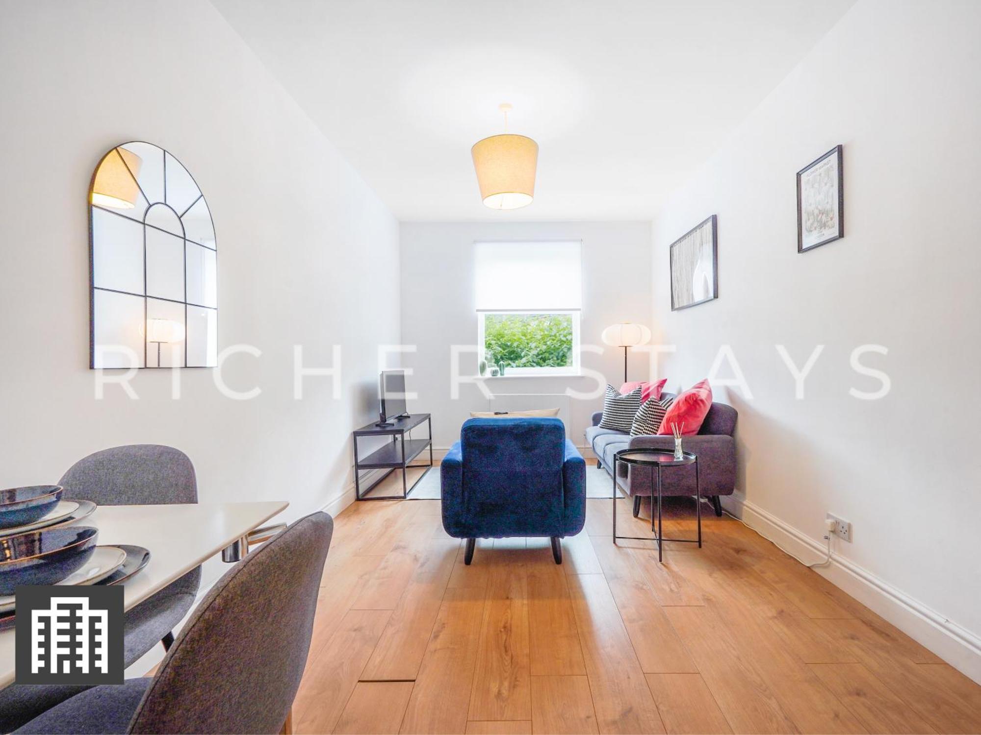 Stylish Canary Wharf Apt, Corporates And Tourists Apartment *
