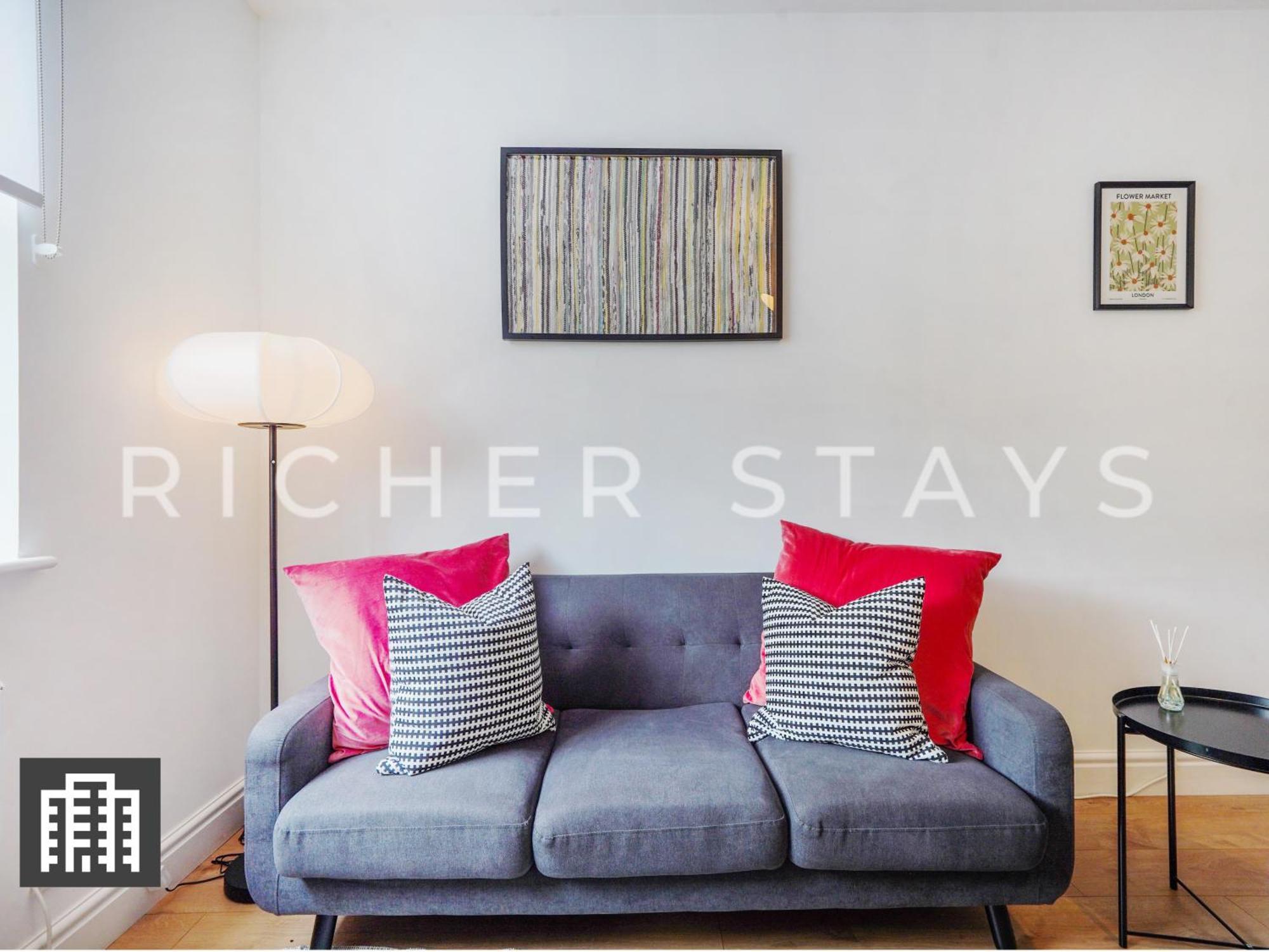 Stylish Canary Wharf Apt, Corporates And Tourists Apartment London